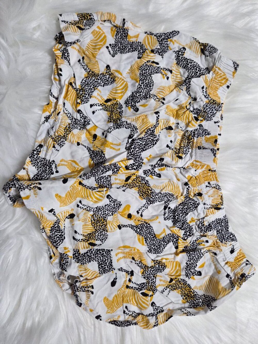 Jenni Crinkle Style Zebra Pajama Shorts - Picture 3 of 5